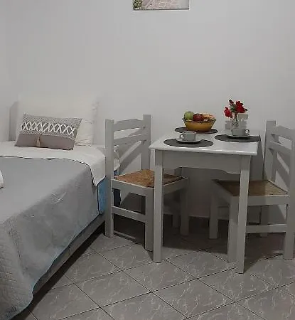 アパート Maria In Paros 2-4 Persons *