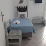 Maria In Paros 2-4 Persons