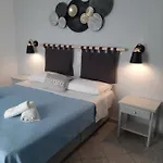 Maria In Paros 2-4 Persons شقة ناوسا