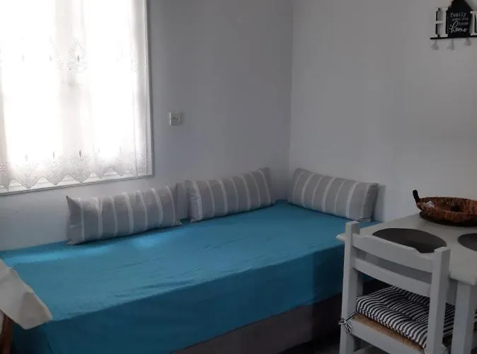 Maria In Paros 2-4 Persons * Naousa